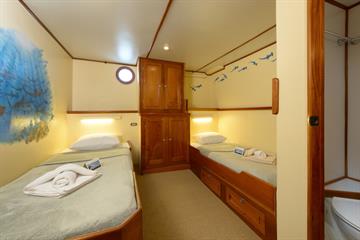Lower Deck Twin/Double Cabins