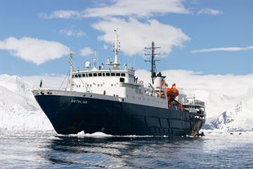 Ortelius Arctic Diving