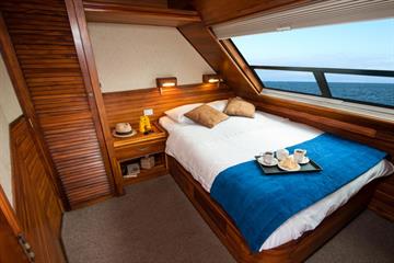 Booby deck Cabins