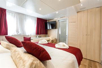 VIP Cabin - Upper Deck