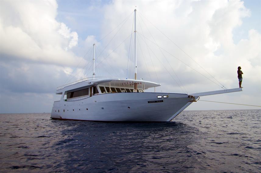 The Sea Farer adventure cruise in Maldives